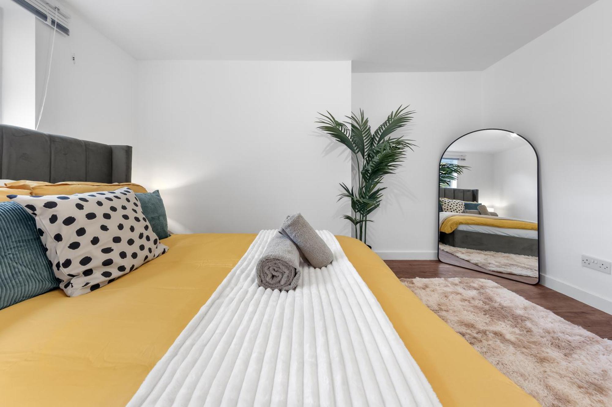 Appartamento Modern 2Br Near Tower Bridge Londra Esterno foto